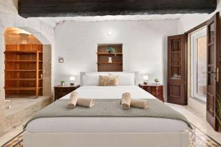 Historic Rabat 4BR Home Steps from Mdina - 0