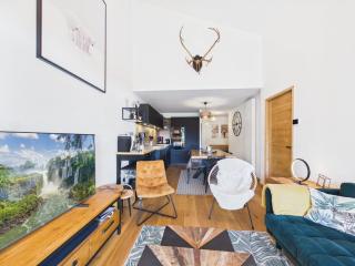 Superbe Appartement 4 Étoiles, 2 Chambres, Proche Pistes, Balcon, Parking, Ski & Vélo - 3