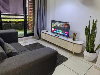 Cozy Apartment in Maboneng - 1