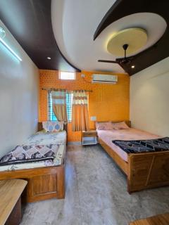 River Stone Home Stay - Hampi - 6