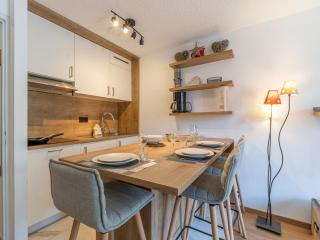 Appartement rénové skis aux pieds avec parking et wifi à Val-d'Isère - 2