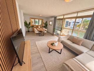The Lakehouse - 1