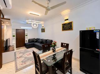 Luxury 1 Bedroom Apartment Royal Crest near Dhaka Airport - 5