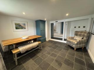 Tree Hill Cottage, Sleeps 3, Stratton, Bude - Stratton - 1