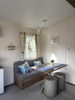 Cornish Coastal Retreat - Dog Friendly Caravan - Hedley Wood Holiday Park - Bridgerule - 6