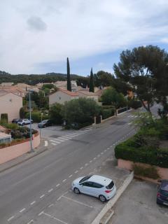Agreable T2 1 chambre plage à 4 mn CLIM Parking Wifi - 7