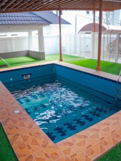 7-Bedroom Luxury Villa with pool in Gwarinpa, Abuja - 6