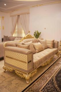 7-Bedroom Luxury Villa with pool in Gwarinpa, Abuja - 1