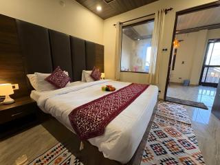2 BHK A I R B N B With Living Area and Kitchen - 3
