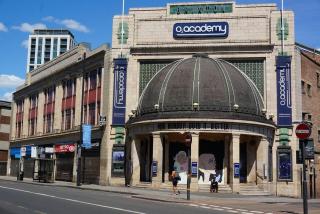 Charming 1 bedroom flat near Brixton Station! - 2