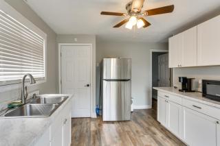Nurse-Ready Rental 1 Mi to Franciscan University! - 6