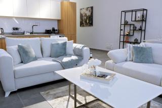 Modern Two Bedroom Apartment in San Gwann - 0