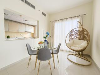1BR Apartment in Bab Al Bahr with Partial Sea View - 2