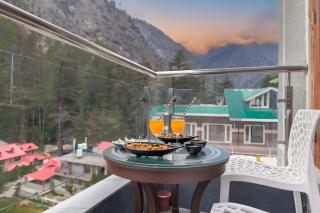 Best A I R B N B Room in kasol - 6