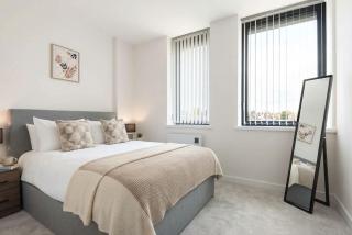 Modern 1 Bedroom Apartment in York with Parking - 7