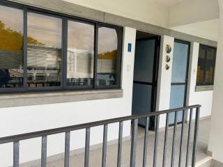 Apartamento 3 quartos, a 400m da praia, localizado na praça principal - 2