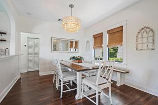 Casa Sunshine - Mediterranean Style Meets Cabana Life - 5