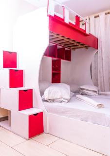 Luxury City View King & Family Bunk bed Suite - 0