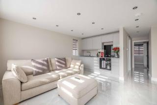 Luxury 1-Bed Close to Ascot, Lego Land M3 M25 A30 - 6