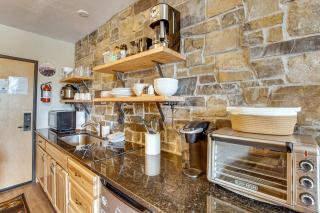 Cedar Breaks Lodge - Studio Suite | Sleeps 4 - 9