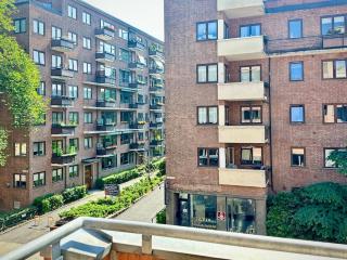 Majorstuen apt with balcony & bedroom - 4