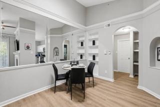 Cozy 1BR Getaway. Stylish and Comfortable with Pool Gym - 9