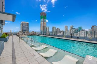 Downtown Miami High-Rise - 31st Floor - Pool & Gym - 7