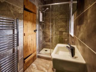Mauldslie Hill Cottage - Sleeps 6 and Pet Friendly - 5