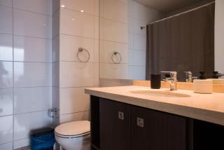 Stylish 2BR City Flat Modern Design and Comfort - 6
