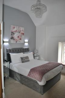 Atlantic Lodge, Main Street Ardara - 9