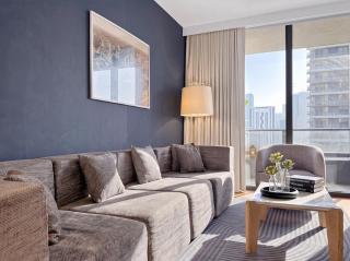 Luxury Downtown Miami Condo w Pool & Views - 9