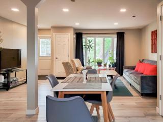 Cozy Rooms in MF Suite At Lynnwood - 4