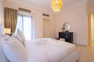 Al Raha 4BR - Grand Luxe Family Getaway - Abu Dhabi - 3