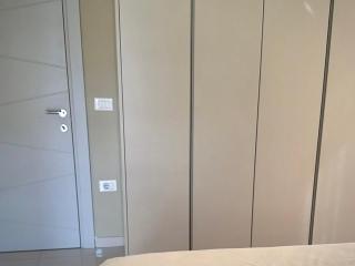 View 1 - 9