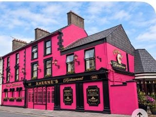 Aherne's Townhouse Hotel and Seafood Restaurant - 0