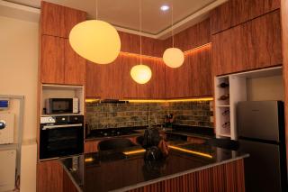 Freda's Place - Ikate - 1