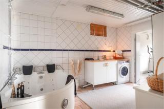 Rental of a villa in Huskvarna's most attractive location - 1