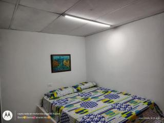 Hostal casa yaneth - 1
