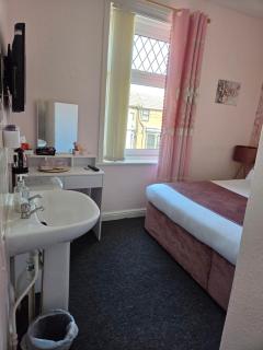 Glendor Hotel - 8