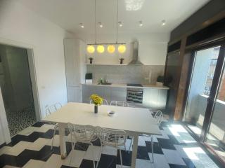 Cozy 2 bedroom apartment for up to 7 people - 1