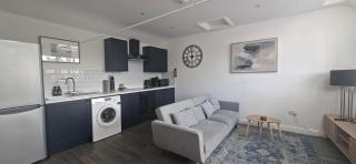Deluxe one-bed apartment in Yaxley near A1 'The Winston' - 1
