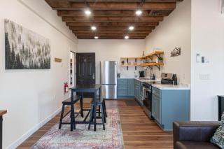 Echo Pines - 4