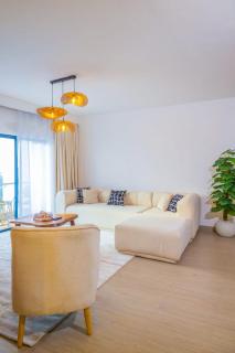 Nuru Crest Apartment - 1