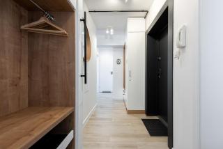 Wroclove Manhattan Apartment - 3