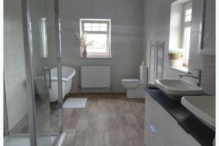 Limerick Luxe Villa Retreat - 3