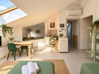 Stella House B&B + Free park - 0