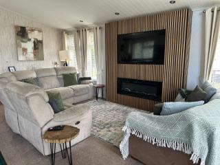 Lakeside View - 9