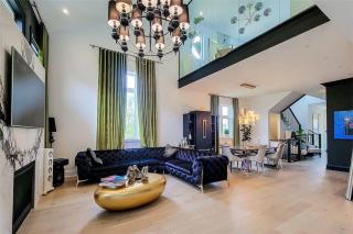 Luxury Oakville Home 4BR Contemporary Design - 9