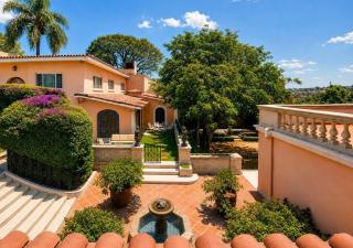Casa Carlota Exclusive Mansion Pool & Garden - 4