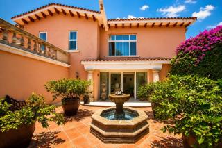Casa Carlota Exclusive Mansion Pool & Garden - 2